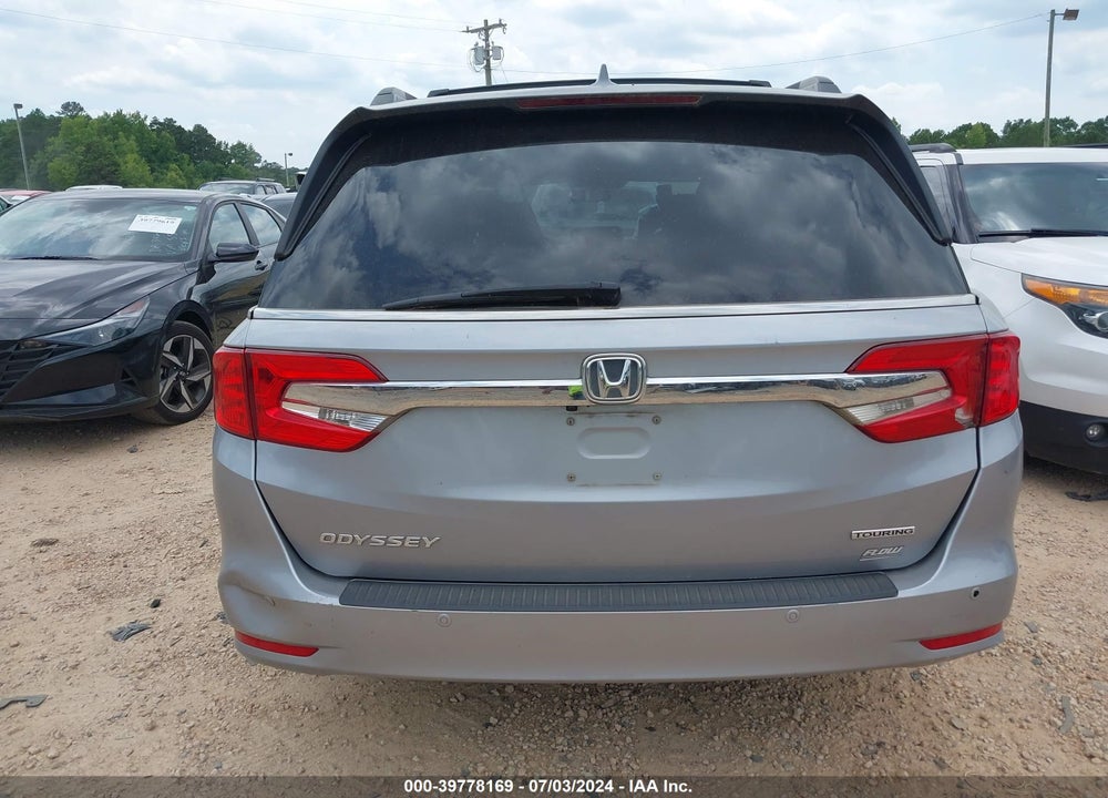 2018 HONDA ODYSSEY TOURING VIN: 5FNRL6H81JB042501