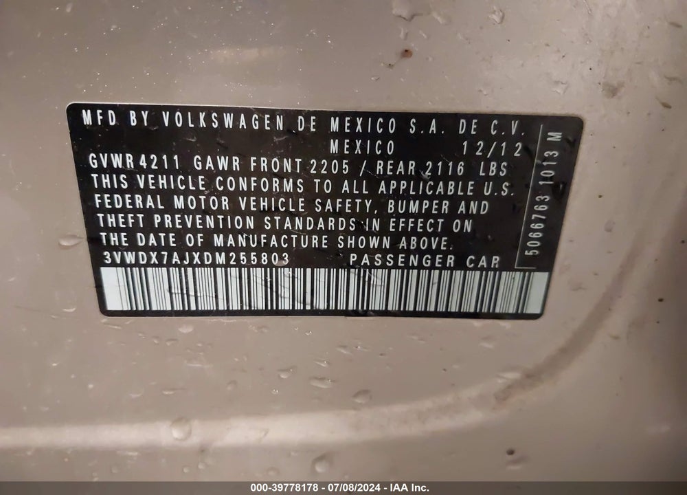 2013 VOLKSWAGEN JETTA 2.5L SE VIN: 3VWDX7AJXDM255803