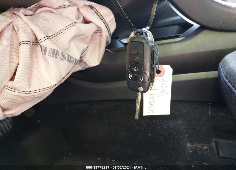 2016 FORD FUSION SE VIN: 3FA6P0H73GR393788