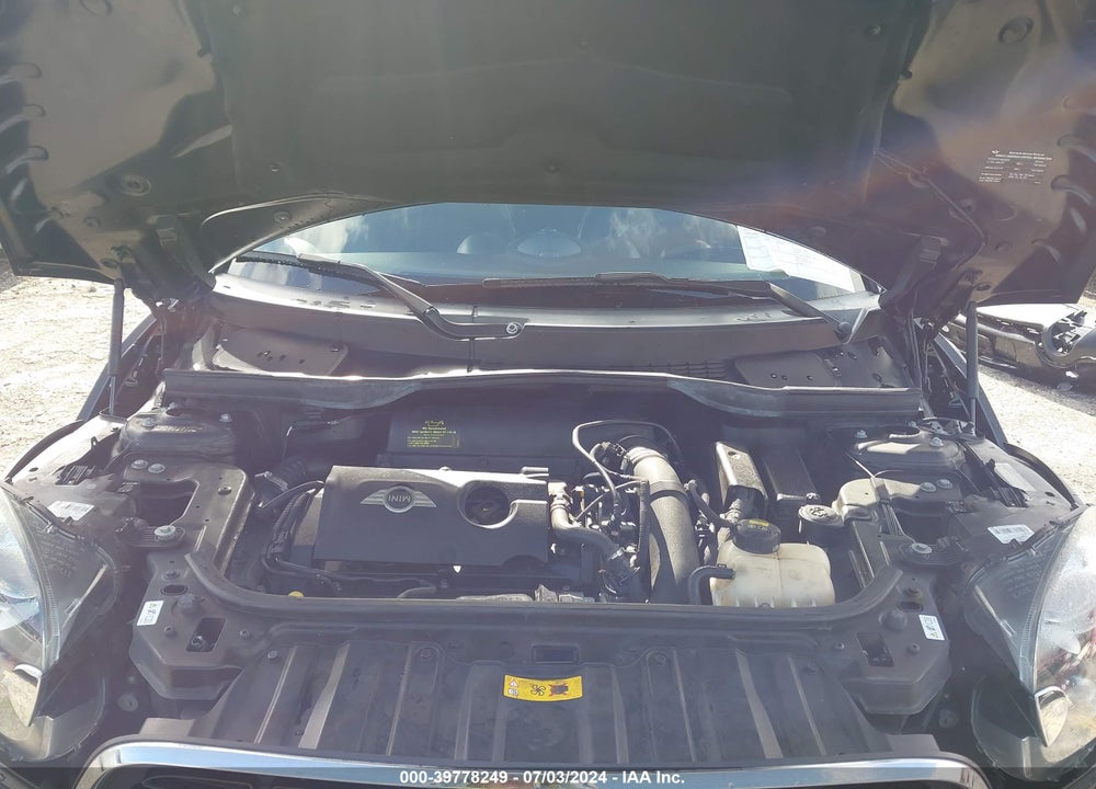 2015 MINI COUNTRYMAN COOPER S VIN: WMWZC3C57FWT06123