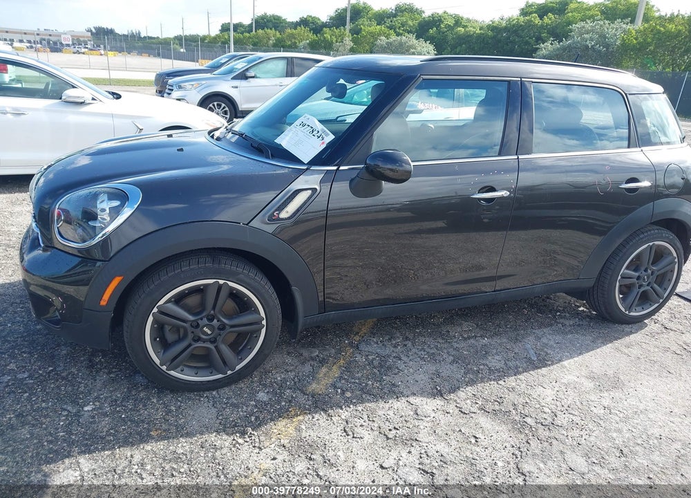2015 MINI COUNTRYMAN COOPER S VIN: WMWZC3C57FWT06123