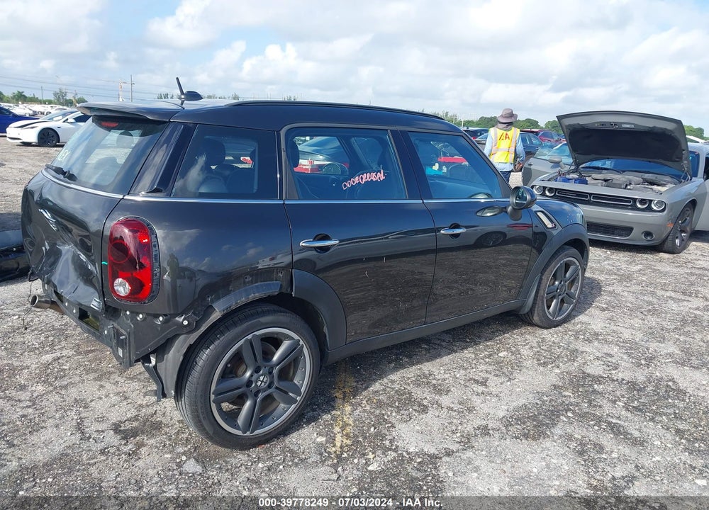 2015 MINI COUNTRYMAN COOPER S VIN: WMWZC3C57FWT06123