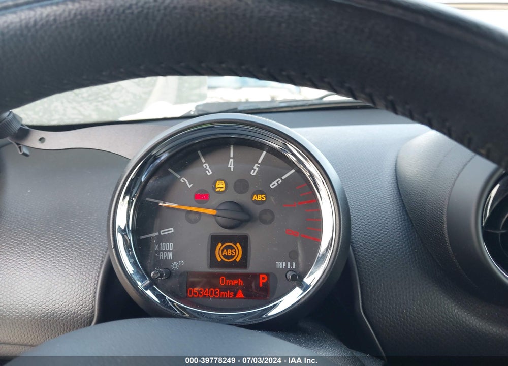 2015 MINI COUNTRYMAN COOPER S VIN: WMWZC3C57FWT06123