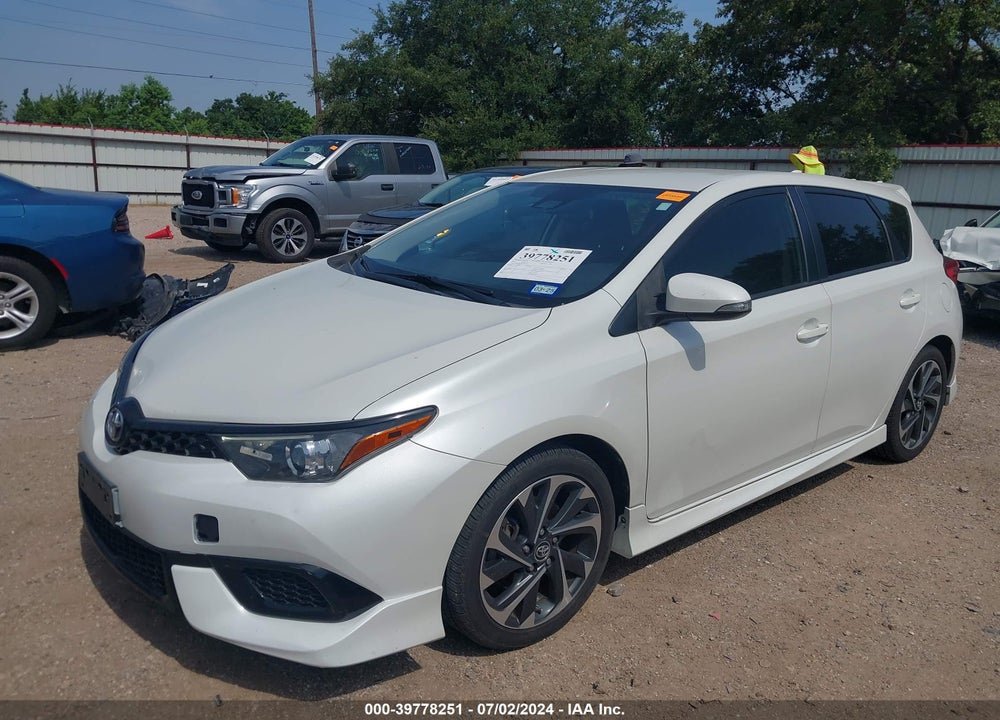 2017 TOYOTA COROLLA IM VIN: JTNKARJEXHJ547749