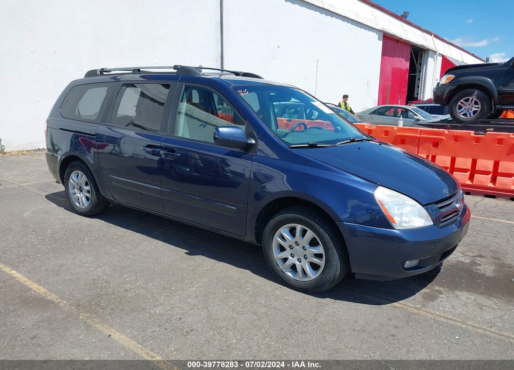 2006 KIA SEDONA EX/LX VIN: KNDMB233966033081