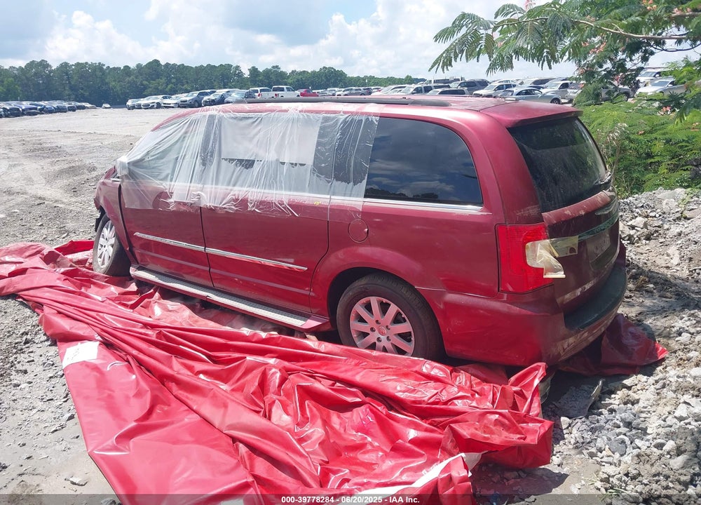 2011 CHRYSLER TOWN & COUNTRY TOURING-L VIN: 2A4RR8DG5BR630361