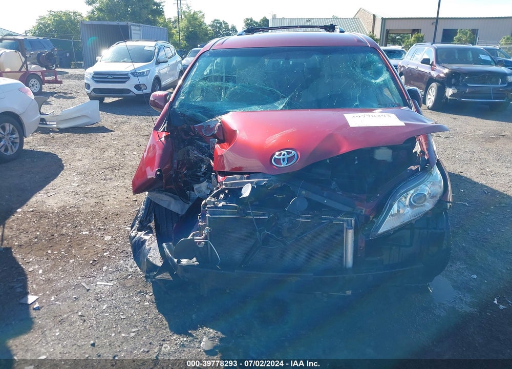 2012 TOYOTA SIENNA LE V6 8 PASSENGER VIN: 5TDKK3DC3CS241481