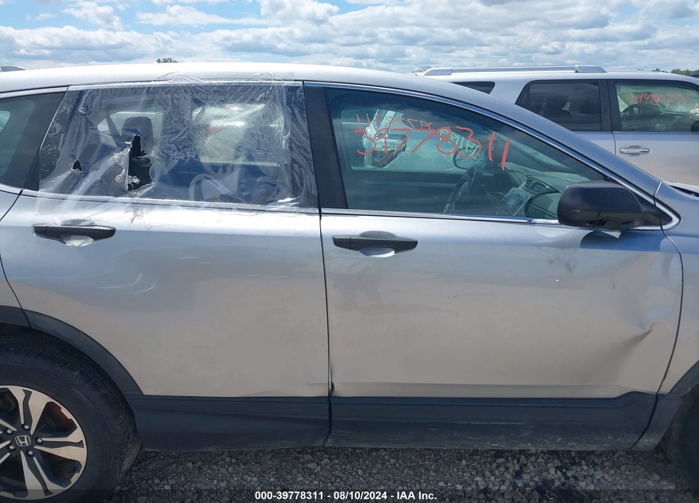 2017 HONDA CR-V LX VIN: 5J6RW6H32HL008631