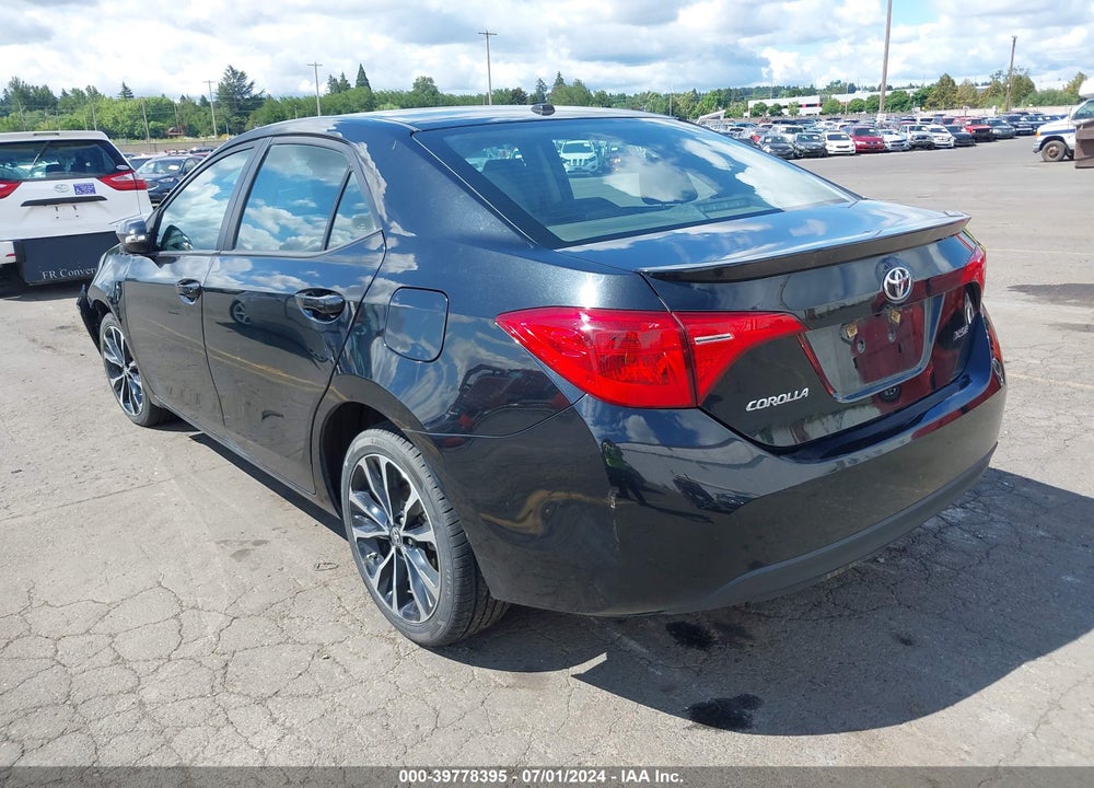 2019 TOYOTA COROLLA XSE VIN: 2T1BURHE0KC170210