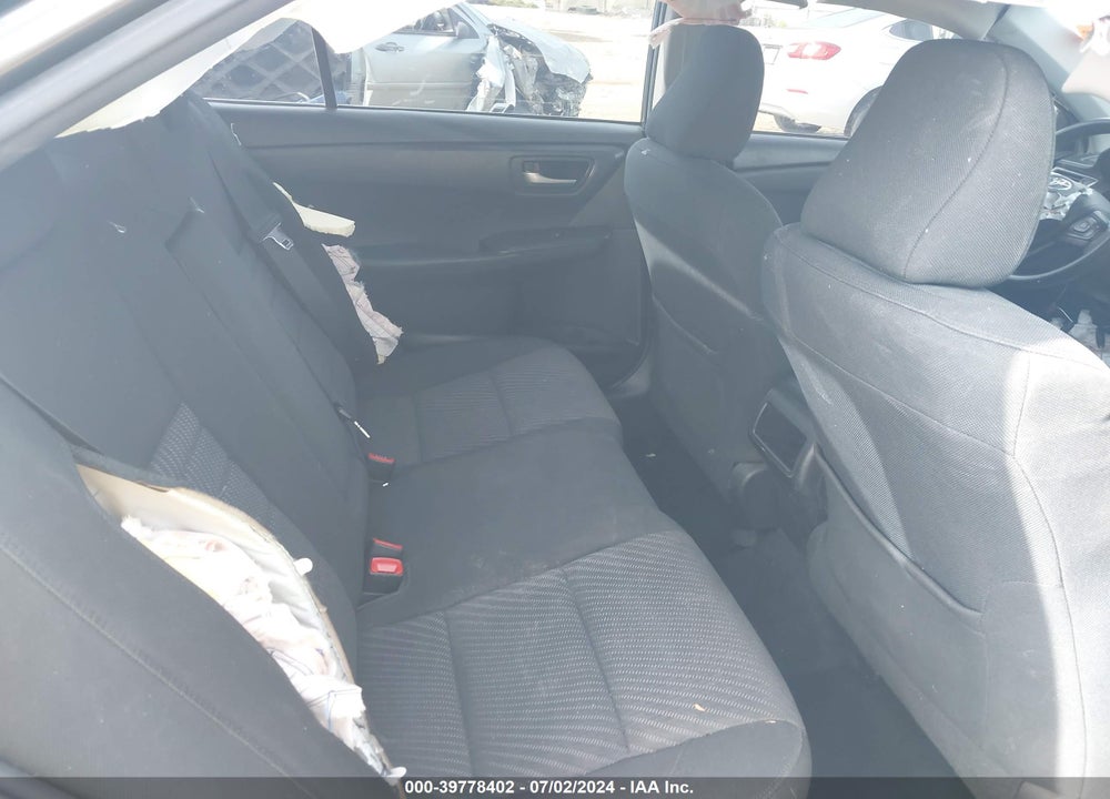 2017 TOYOTA CAMRY LE VIN: 4T1BF1FK4HU778579