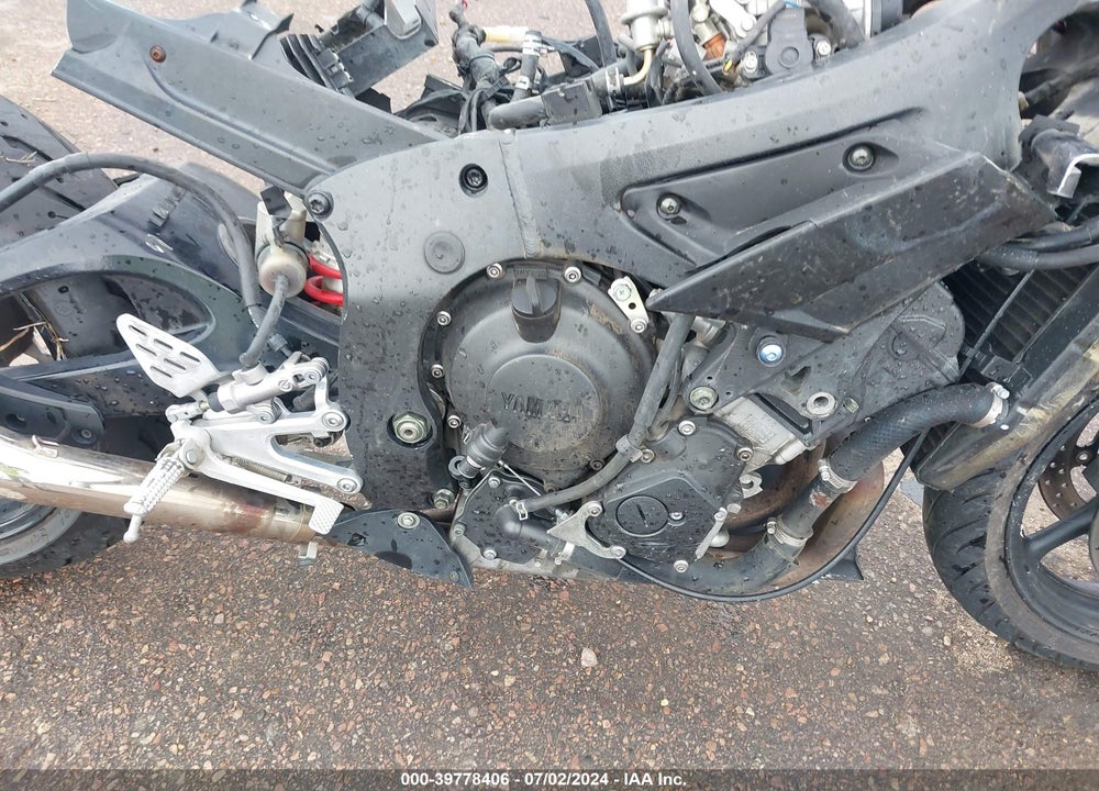 2007 YAMAHA YZFR6 S VIN: JYARJ06E57A034703