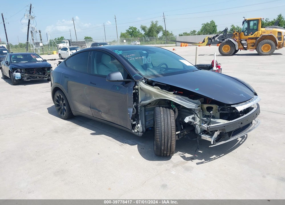 2023 TESLA MODEL Y AWD/LONG RANGE DUAL MOTOR ALL-WHEEL DRIVE VIN: 7SAYGAEE8PF662383