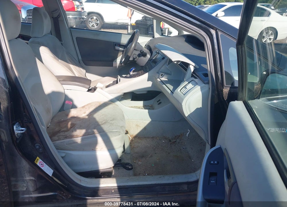 2010 TOYOTA PRIUS III VIN: JTDKN3DU5A0082091