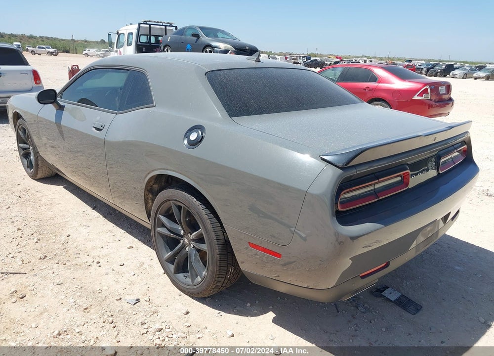 2018 DODGE CHALLENGER SXT PLUS VIN: 2C3CDZAG2JH183193