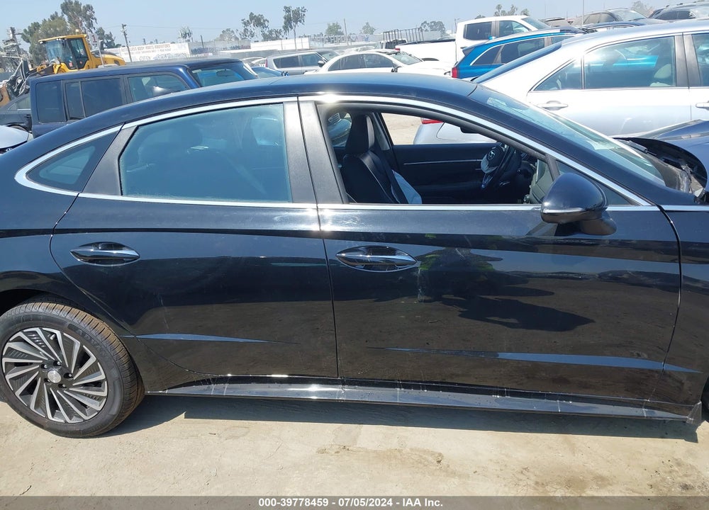 2021 HYUNDAI SONATA LIMITED VIN: KMHL54JJ8MA023955