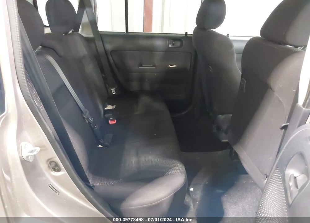 2006 SCION XB VIN: JTLKT324064045527