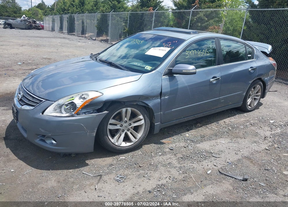 2011 NISSAN ALTIMA 3.5 SR VIN: 1N4BL2AP9BN442813