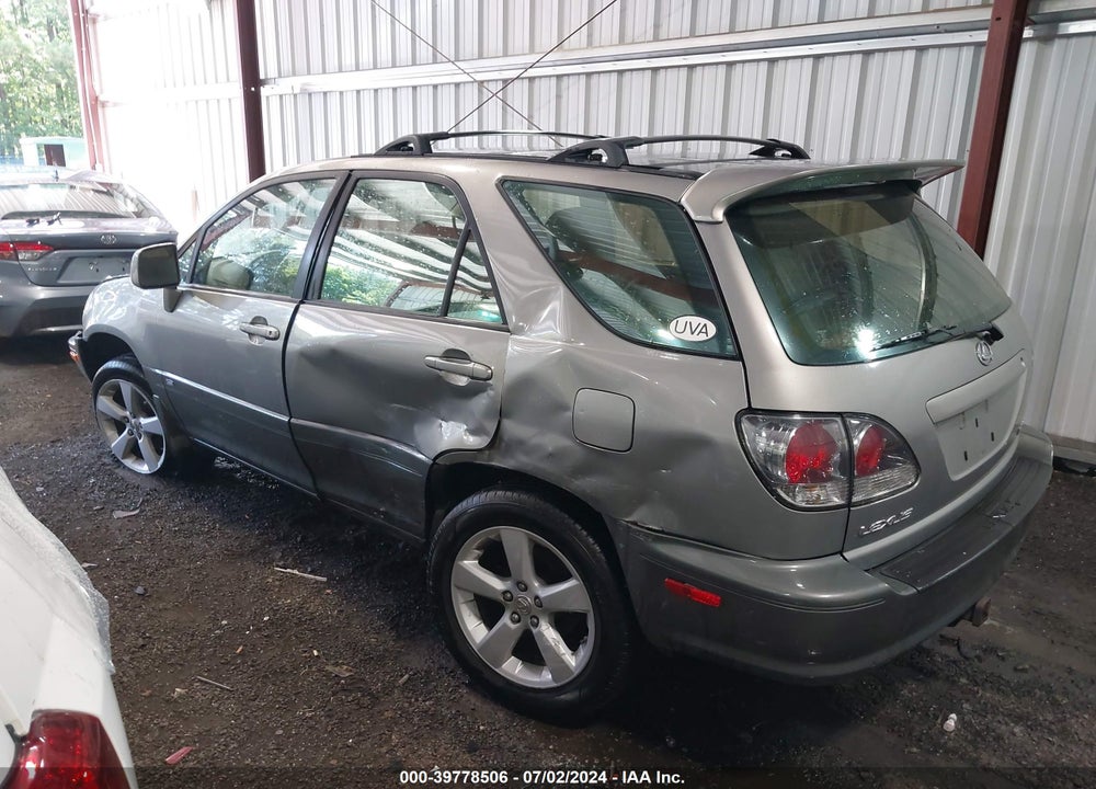 2002 LEXUS RX 300 VIN: JTJHF10U520278600