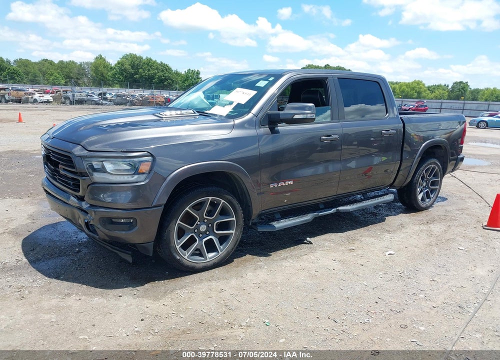 2019 RAM 1500 LAIE  4X4 5'7 BOX VIN: 1C6SRFJT8KN694945