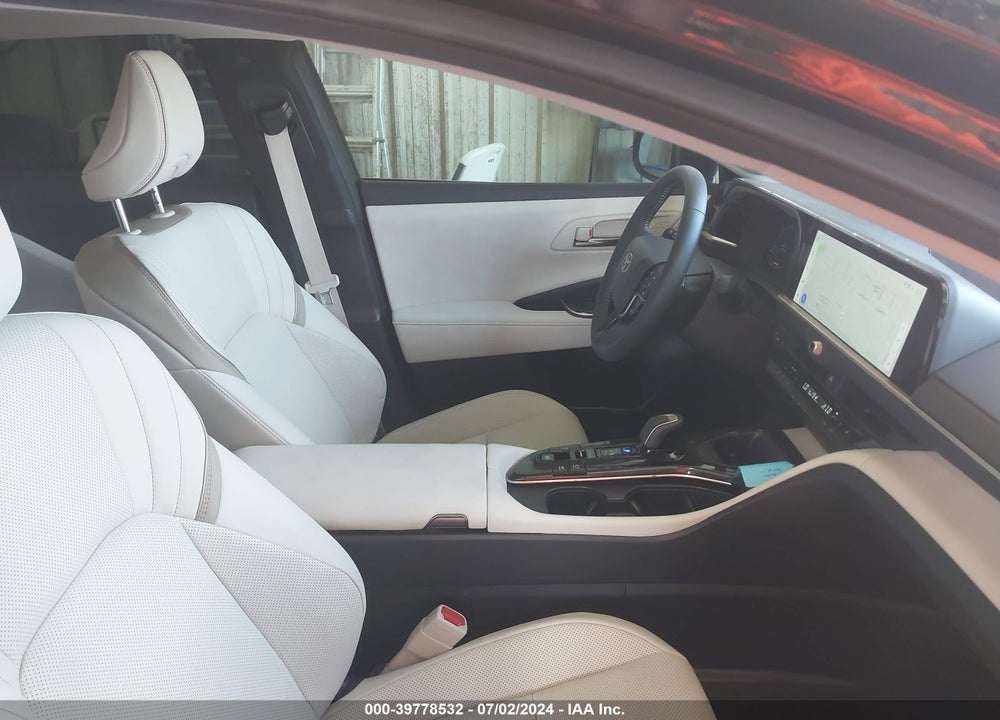 2024 TOYOTA CROWN LIMITED VIN: JTDAAAAF0R3025468