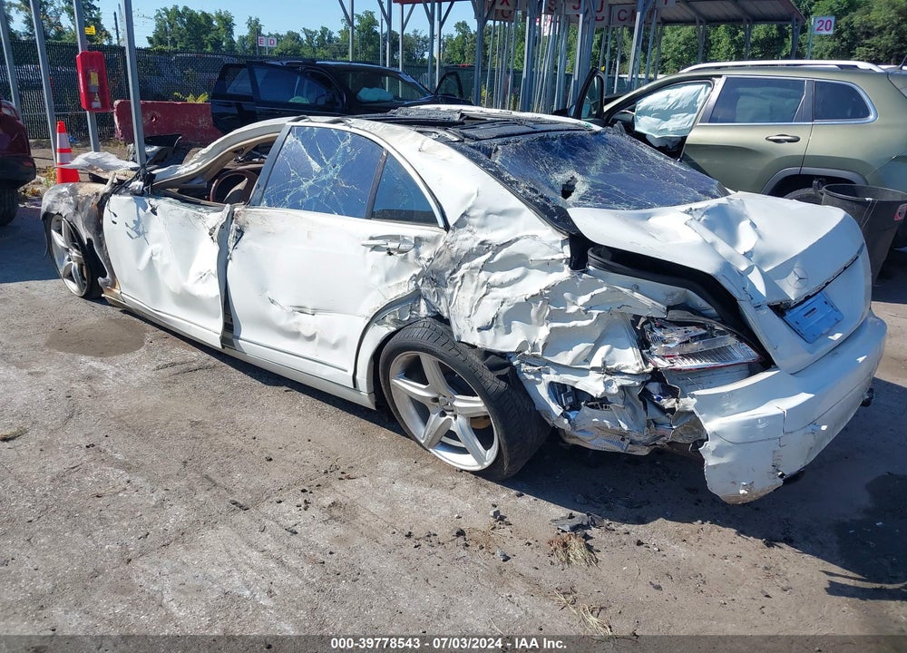 2007 MERCEDES-BENZ S 600 VIN: WDDNG76X57A110311