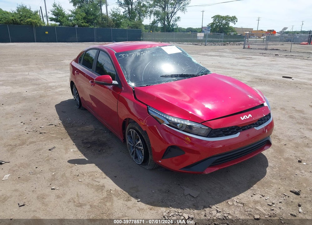 2024 KIA FORTE LXS VIN: 3KPF24AD0RE774413