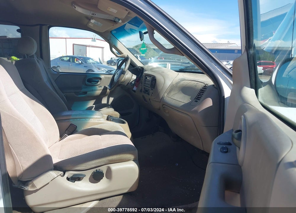 2001 FORD F-150 LARIAT/XL/XLT VIN: 1FTRX18W11NA50184