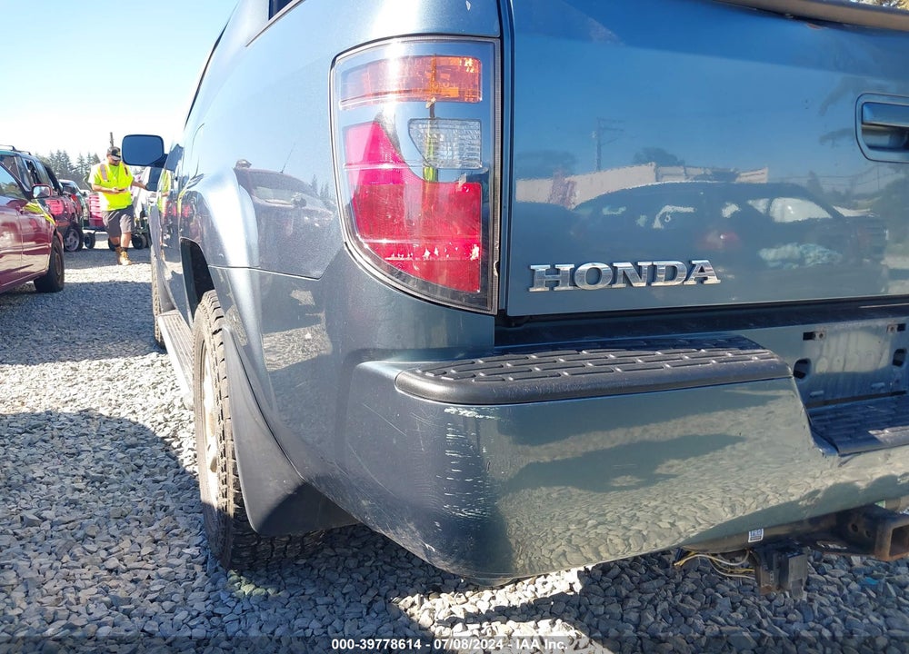 2006 HONDA RIDGELINE RTL VIN: 2HJYK16546H556107