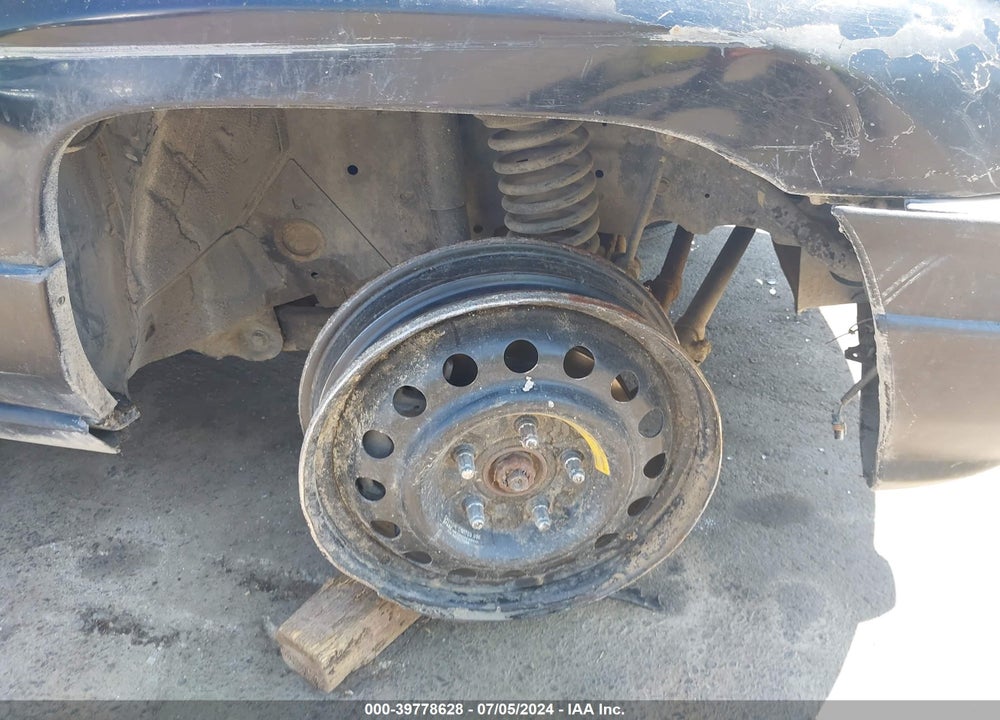 2000 JEEP GRAND CHEROKEE LAREDO VIN: 1J4G248S8YC228872