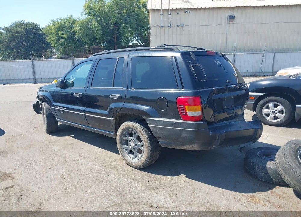 2000 JEEP GRAND CHEROKEE LAREDO VIN: 1J4G248S8YC228872