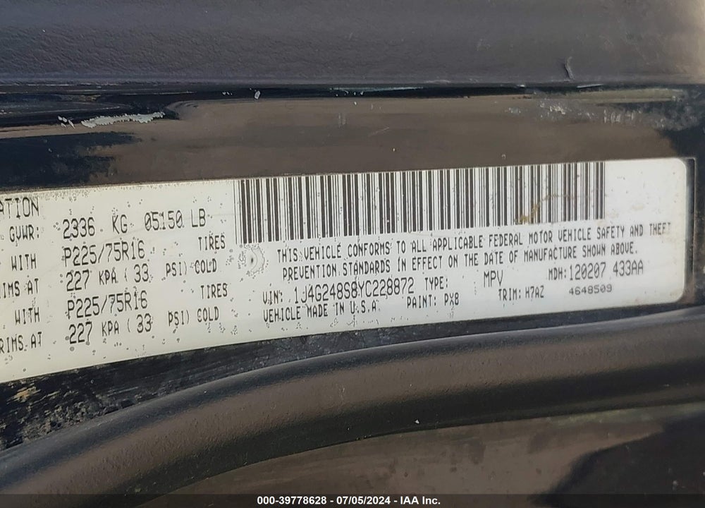 2000 JEEP GRAND CHEROKEE LAREDO VIN: 1J4G248S8YC228872