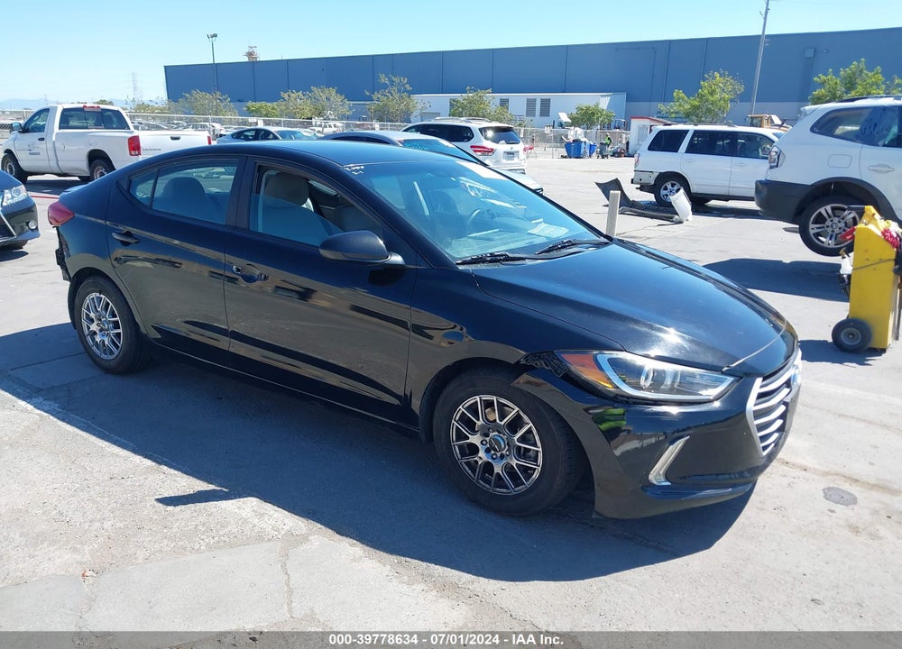 2018 HYUNDAI ELANTRA SE VIN: KMHD74LFXJU452564