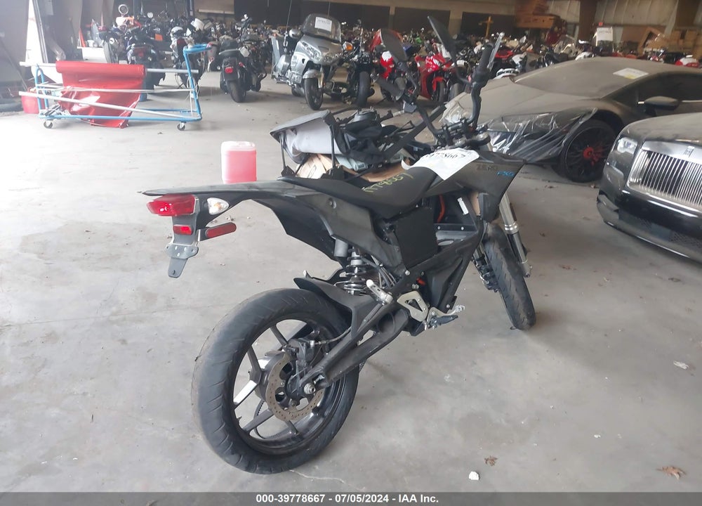 2016 ZERO MOTORCYCLES INC FX 3.3/6.5 VIN: 538XX8Z12GCJ05918