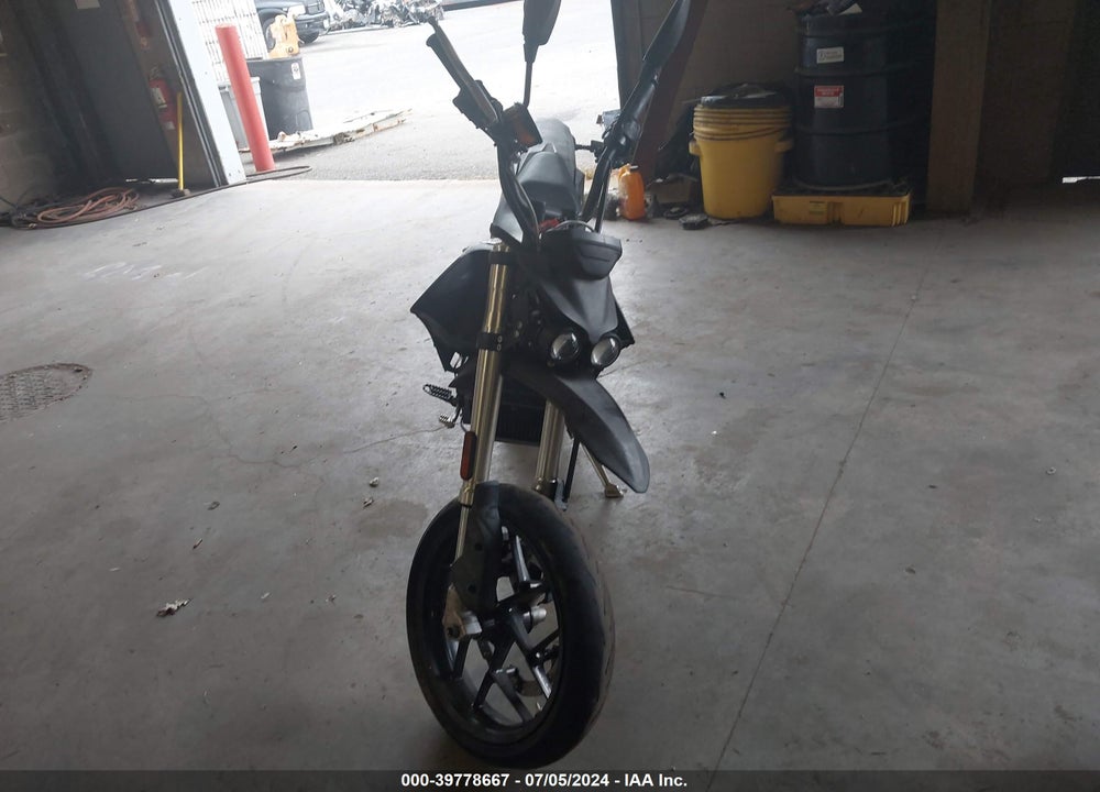 2016 ZERO MOTORCYCLES INC FX 3.3/6.5 VIN: 538XX8Z12GCJ05918