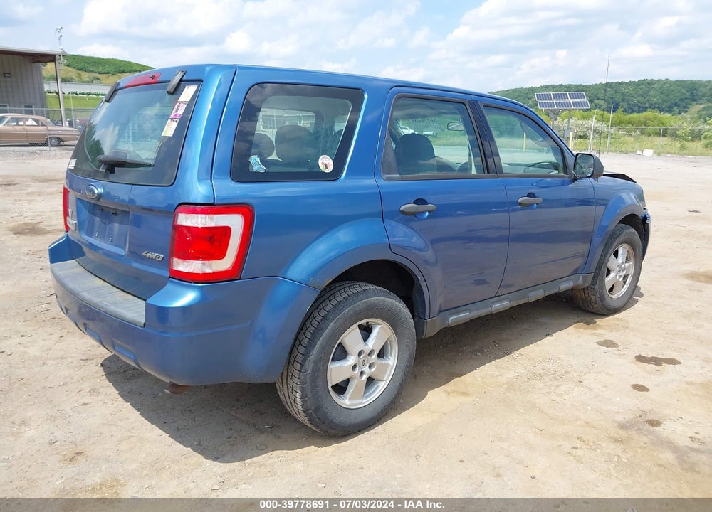 2009 FORD ESCAPE XLS VIN: 1FMCU92799KD14694