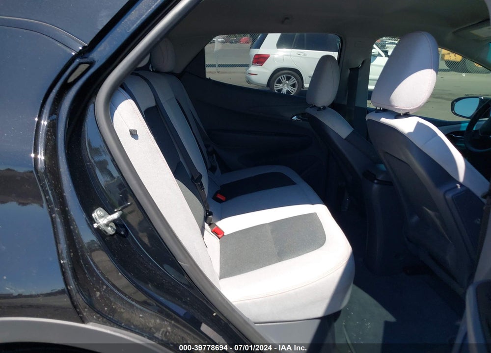 2021 CHEVROLET BOLT EV FWD LT VIN: 1G1FY6S04M4103979
