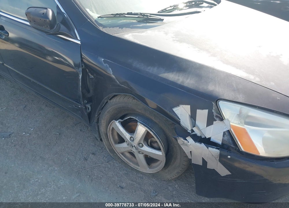 2004 HONDA ACCORD 2.4 EX VIN: 1HGCM56704A117985