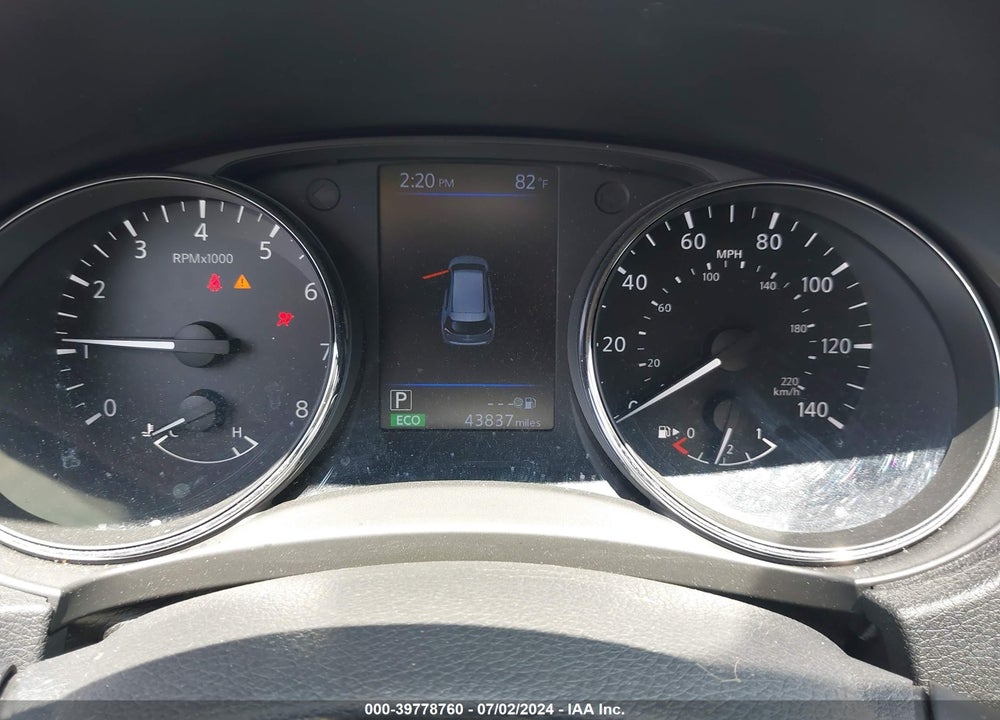 2019 NISSAN ROGUE SV VIN: 5N1AT2MT0KC737000