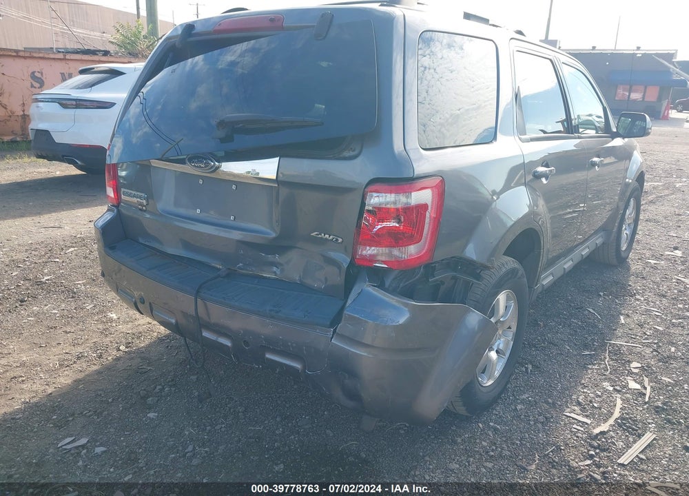 2009 FORD ESCAPE LIMITED VIN: 1FMCU94709KC19132