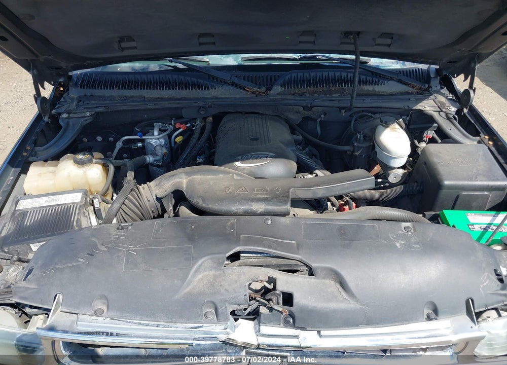 2003 CHEVROLET SUBURBAN 1500 LT VIN: 3GNFK16Z03G113969