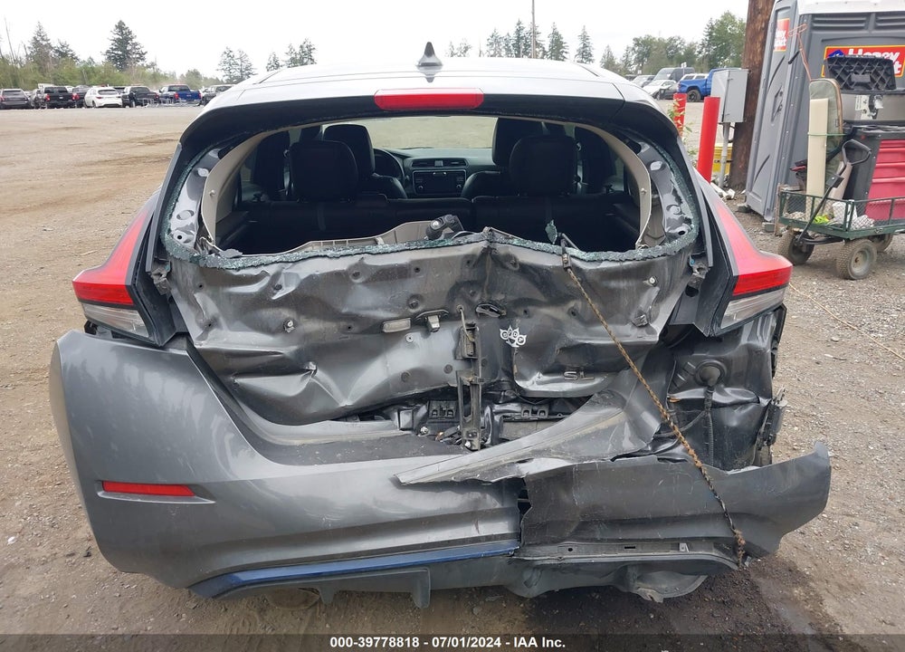 2018 NISSAN LEAF SL VIN: 1N4AZ1CPXJC313555