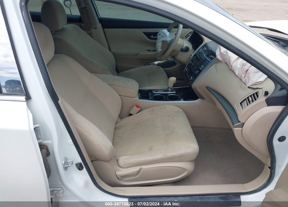 2014 NISSAN ALTIMA 2.5 SV VIN: 1N4AL3AP2EC170557