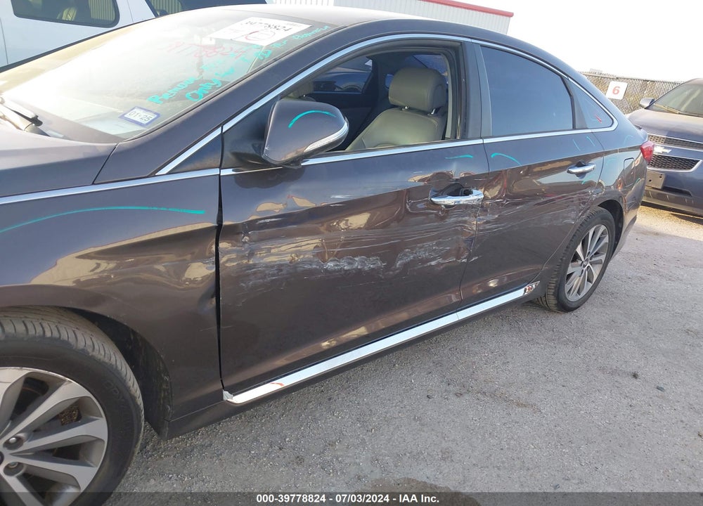 2015 HYUNDAI SONATA SPORT VIN: 5NPE34AF7FH176028