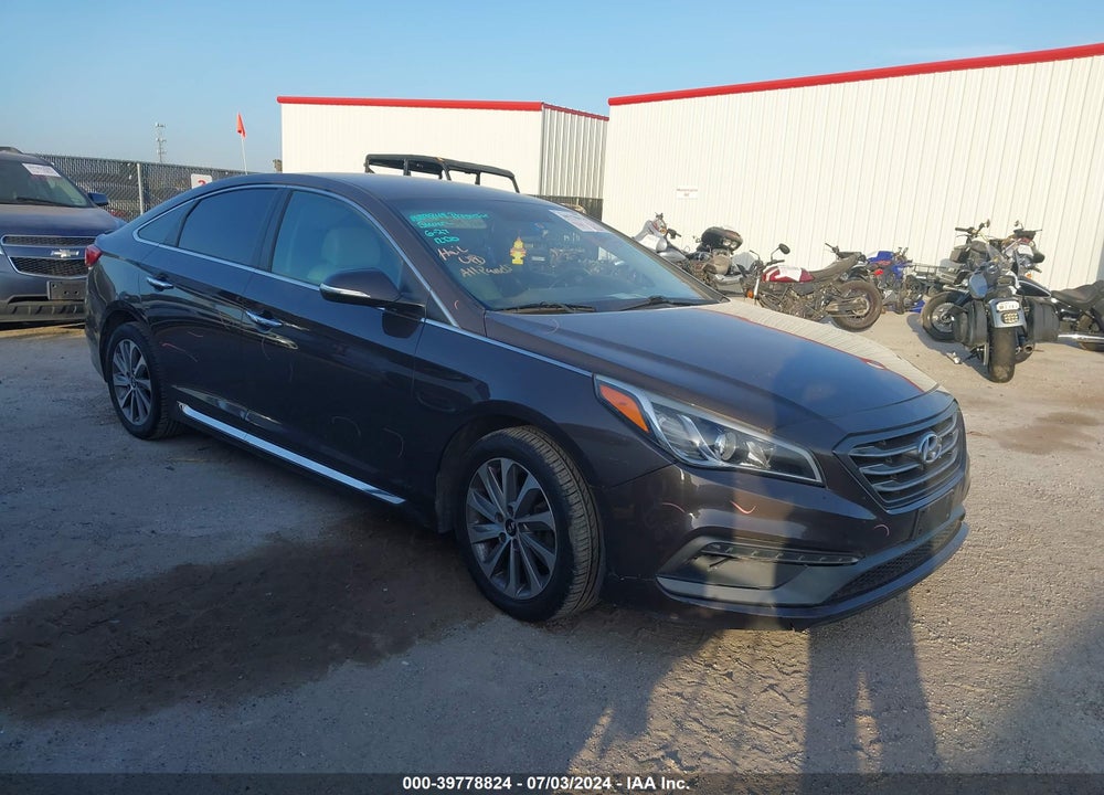 2015 HYUNDAI SONATA SPORT VIN: 5NPE34AF7FH176028