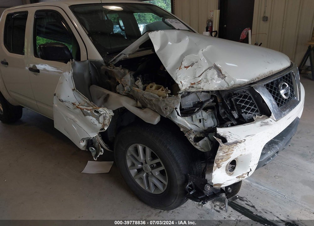 2015 NISSAN FRONTIER SV VIN: 1N6AD0ERXFN731009