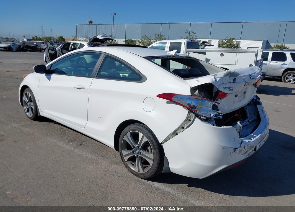 2013 HYUNDAI ELANTRA SE VIN: KMHDH6AE5DU018172
