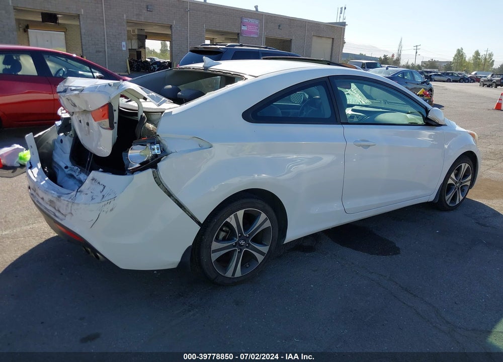 2013 HYUNDAI ELANTRA SE VIN: KMHDH6AE5DU018172