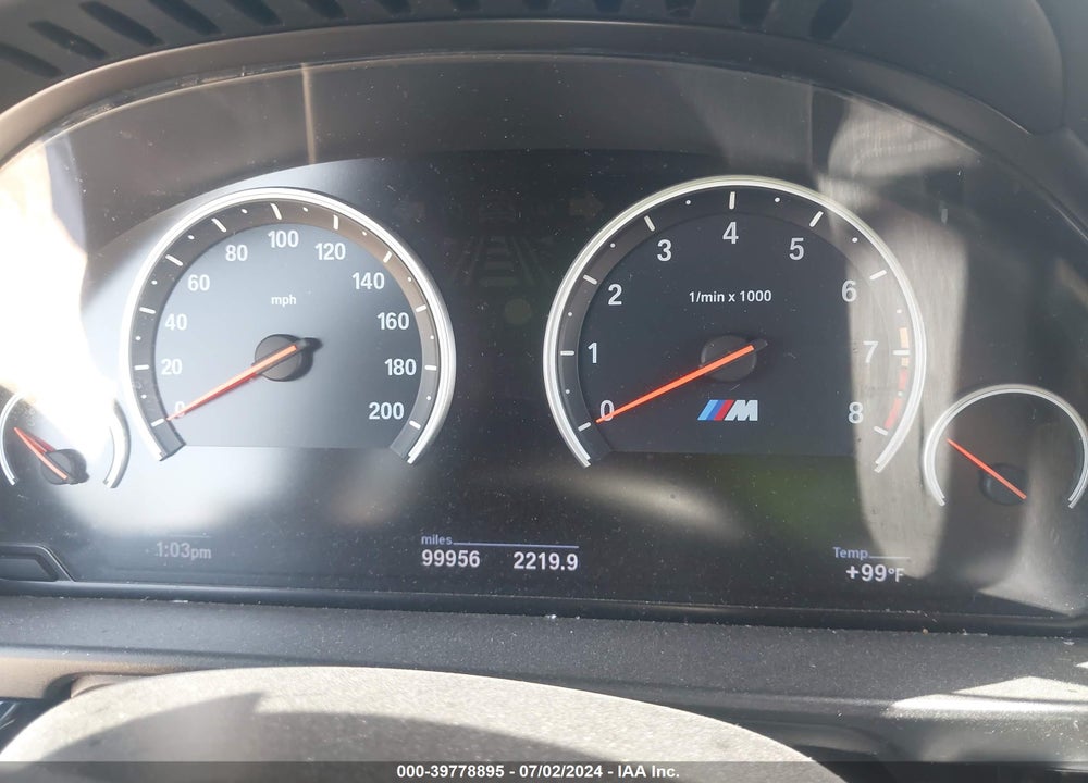 2013 BMW M5 VIN: WBSFV9C50DD097053
