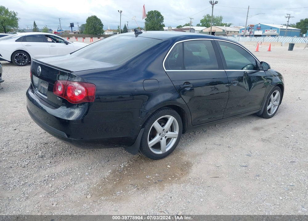 2009 VOLKSWAGEN JETTA TDI VIN: 3VWAL71K29M008435