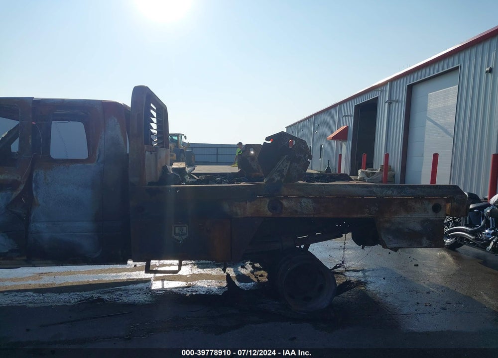 2001 DODGE RAM 3500 ST VIN: 1B7MF33711J285958